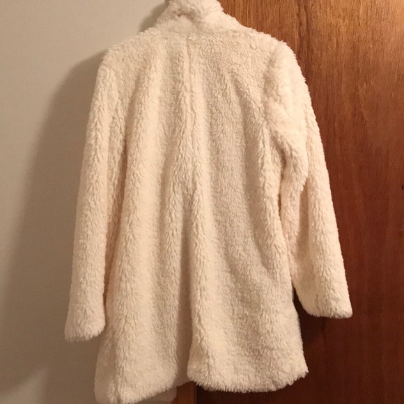 NEW Coat. Never worn. - Picture 5 of 7