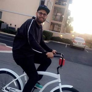 Meet your Posher, Joshua