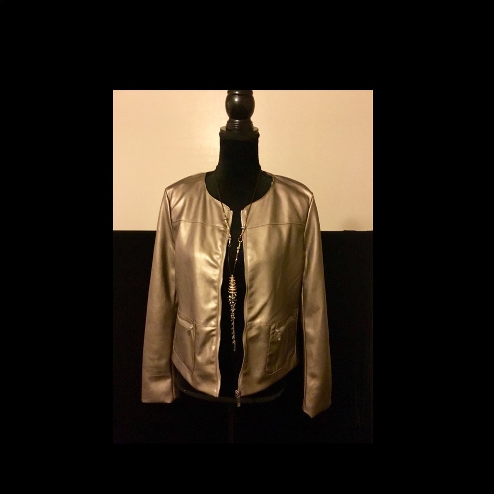 Liz Claiborne Cropped Jacket - Medium