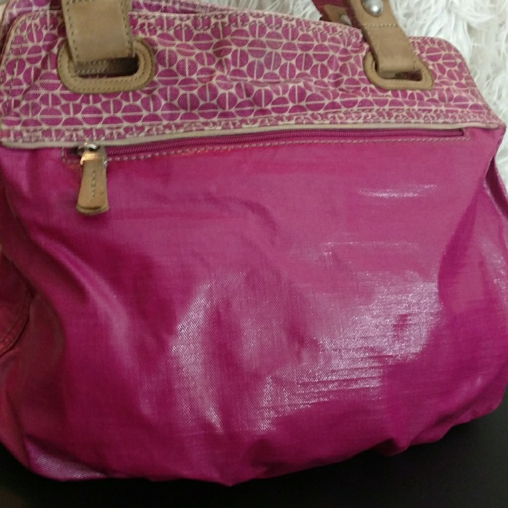 Fossil handbag hot pink/ magenta! Beautiful!