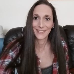 Meet your Posher, Candice