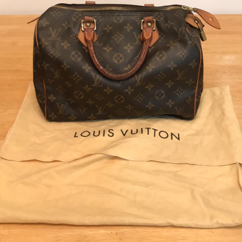 Louis Vuitton Speedy 30