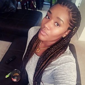 Meet your Posher, Candy