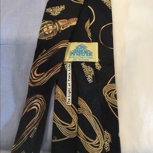 Home improvement men's tie