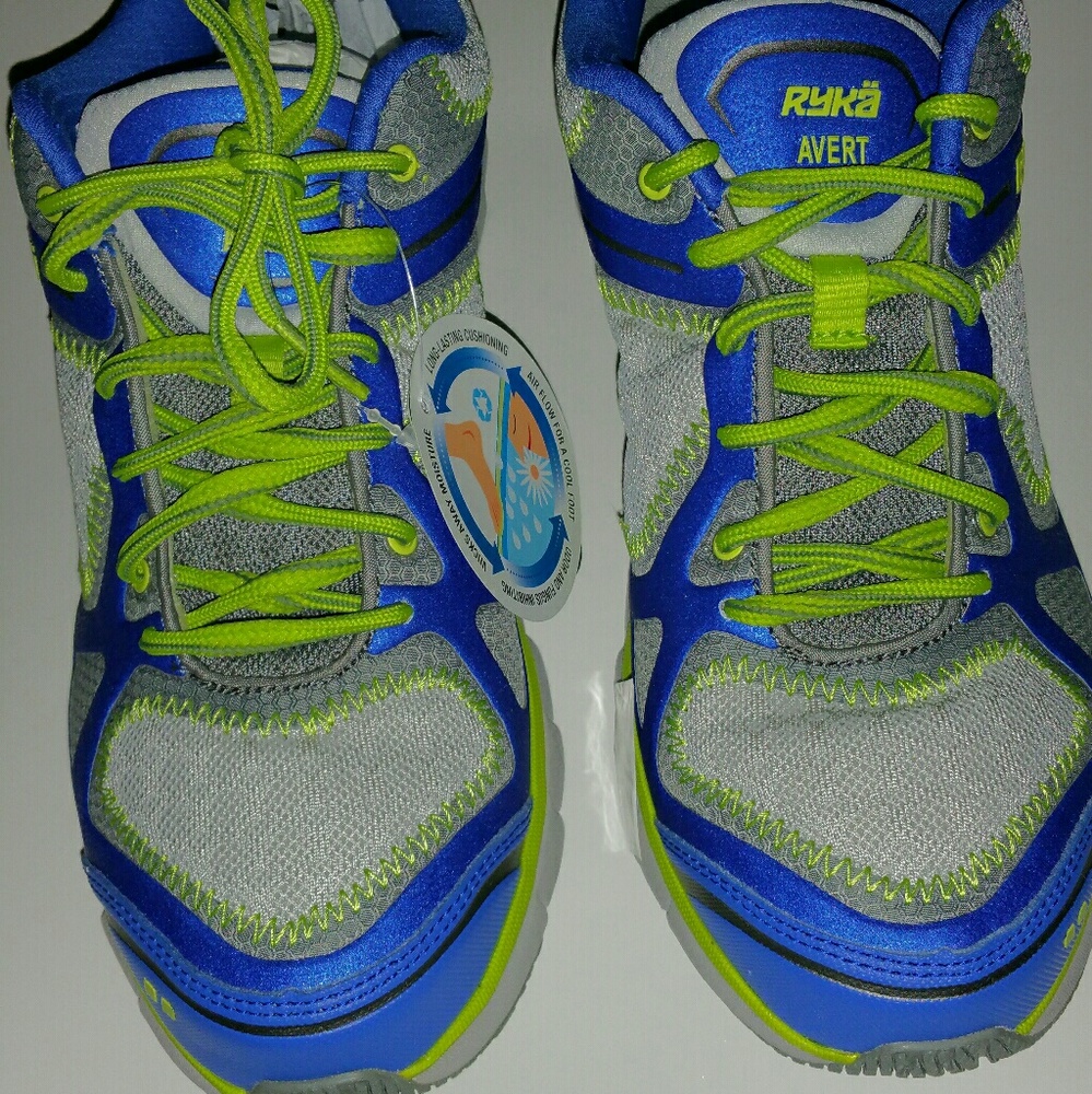 Women's Ryka 9.5 sneakers 🌟Brand New🌟