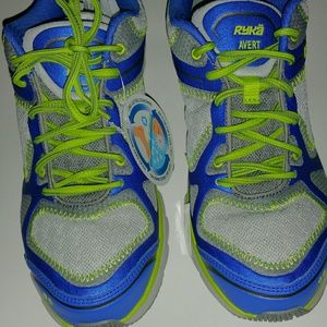 Women's Ryka 9.5 sneakers 🌟Brand New🌟