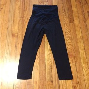 Black Capri length maternity leggings