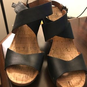 Lucky brand leather sandals