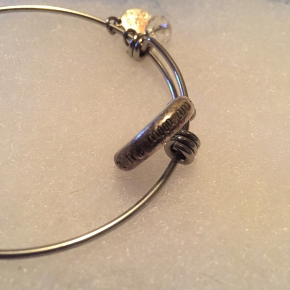 “I love you to the moon and back” bracelet - Picture 5 of 6