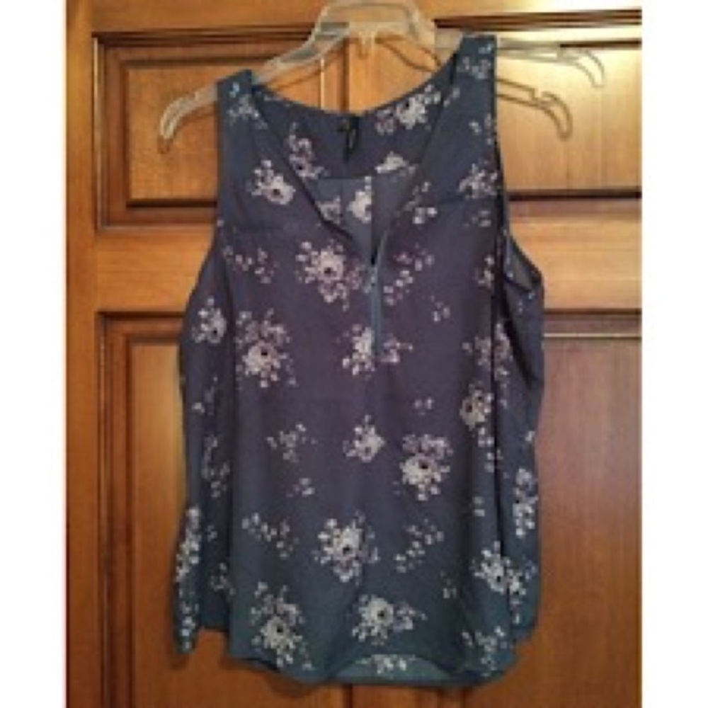 Maurice’s feminine dressy sleeveless blouse