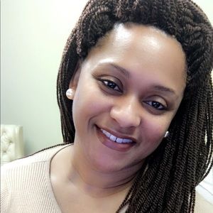 Meet your Posher, Latoya