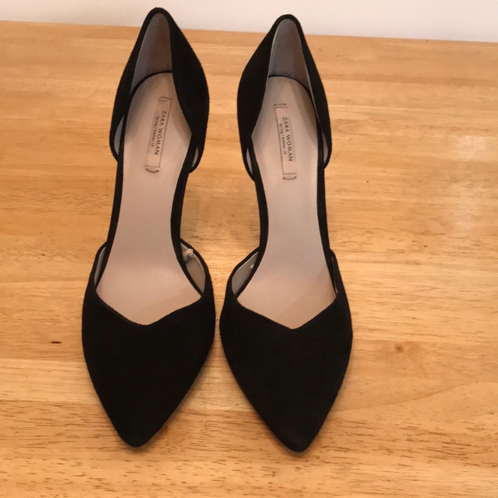 Black suede heels