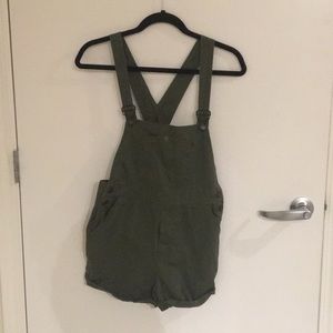 Brandy Melville Green Overalls!