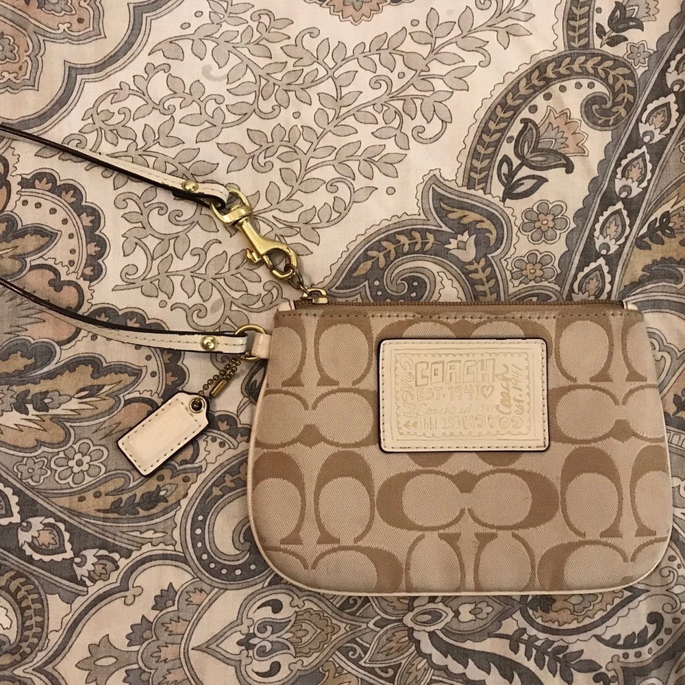 Coach Wristlet Wallet