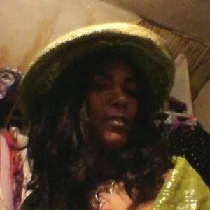Meet your Posher, Maria m