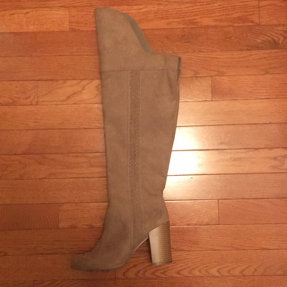 Thigh high / over knee boots