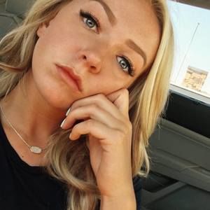 Meet your Posher, Hailey