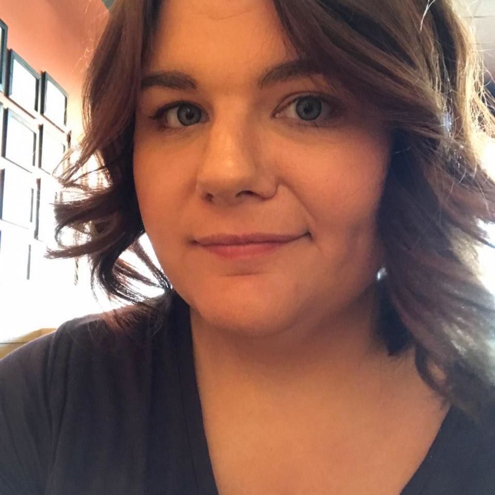 Meet your Posher, Courtney