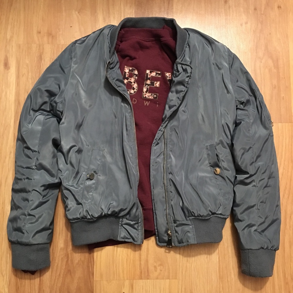 🌲Forest green bomber jacket!!🌲