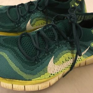 Forest Green Ombré Nike Frees