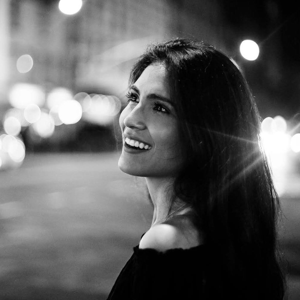 Meet your Posher, Gabriela