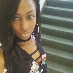 Meet your Posher, Cierra