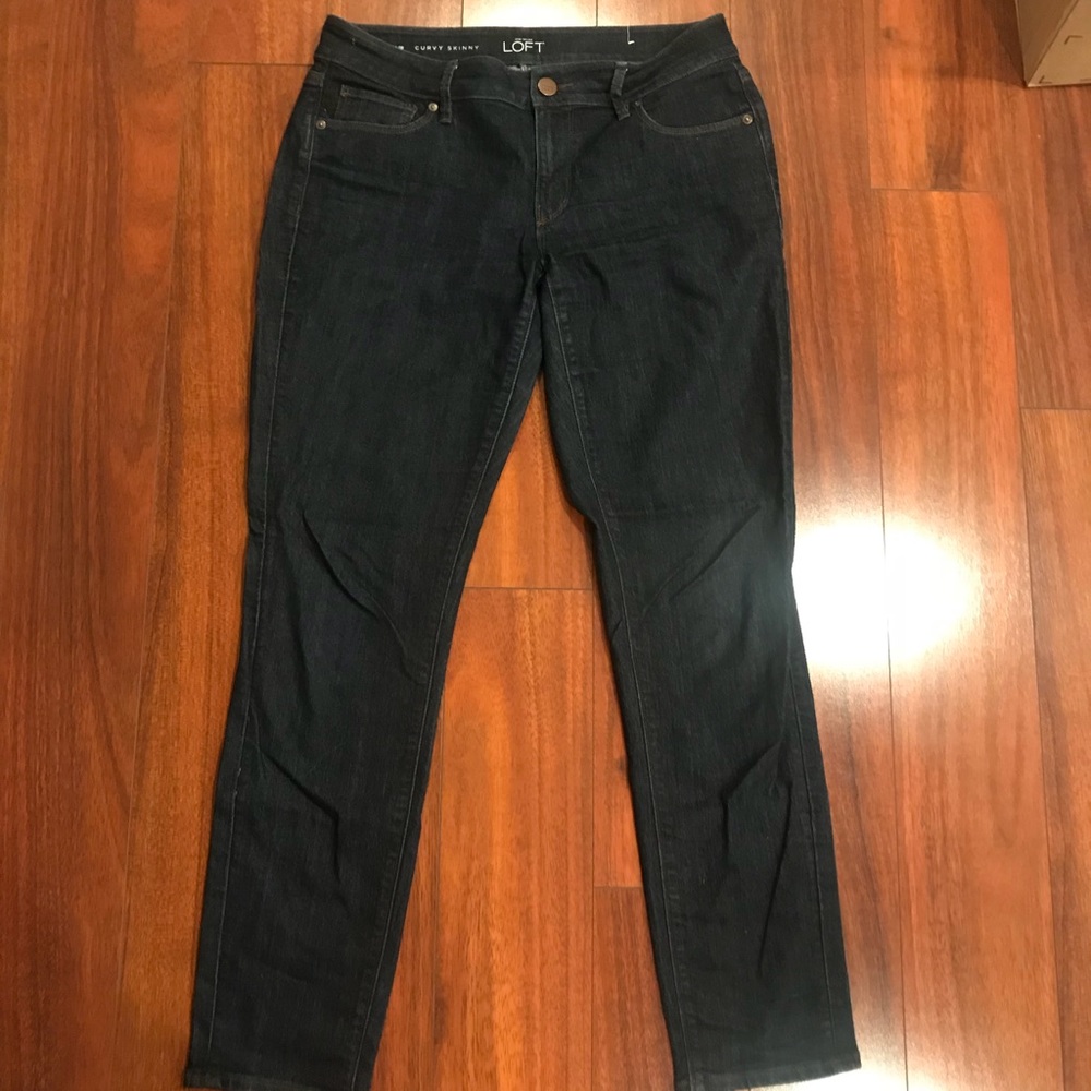 Curvy Skinny Blue Jeans