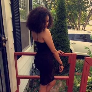 Meet your Posher, Bella