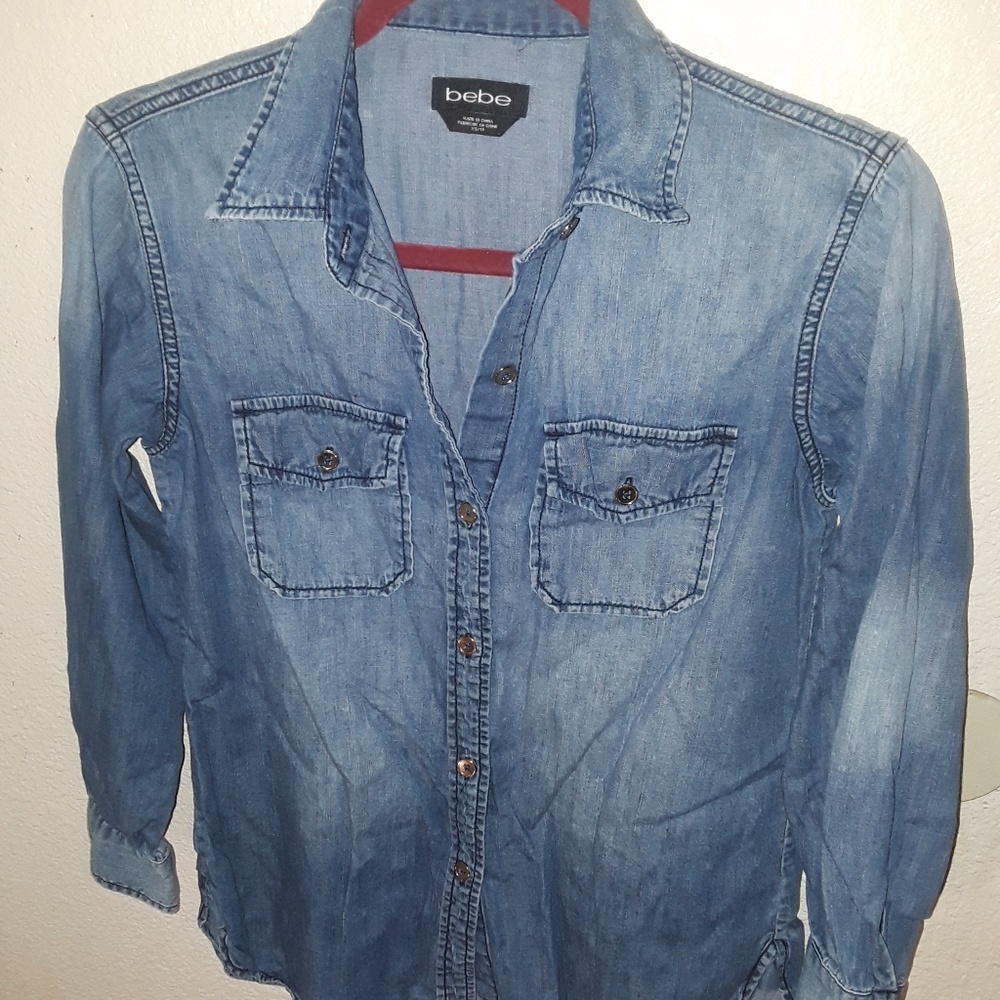 ON HOLD ...BEBE, Collard..  Button Up Blouse