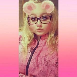 Meet your Posher, Beth