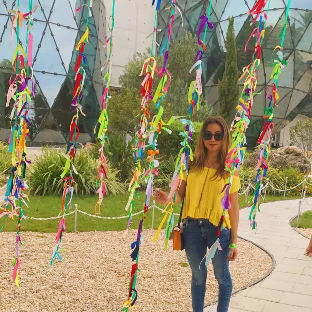 Meet your Posher, Camila