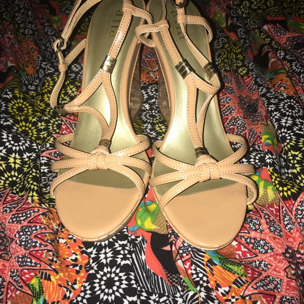 Wedge Sandals - Picture 4 of 4