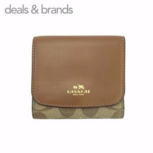 NWT COACH Signature Coated Canvas Small Wallet