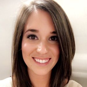 Meet your Posher, Alexandra