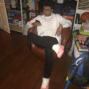 Meet your Posher, Angel