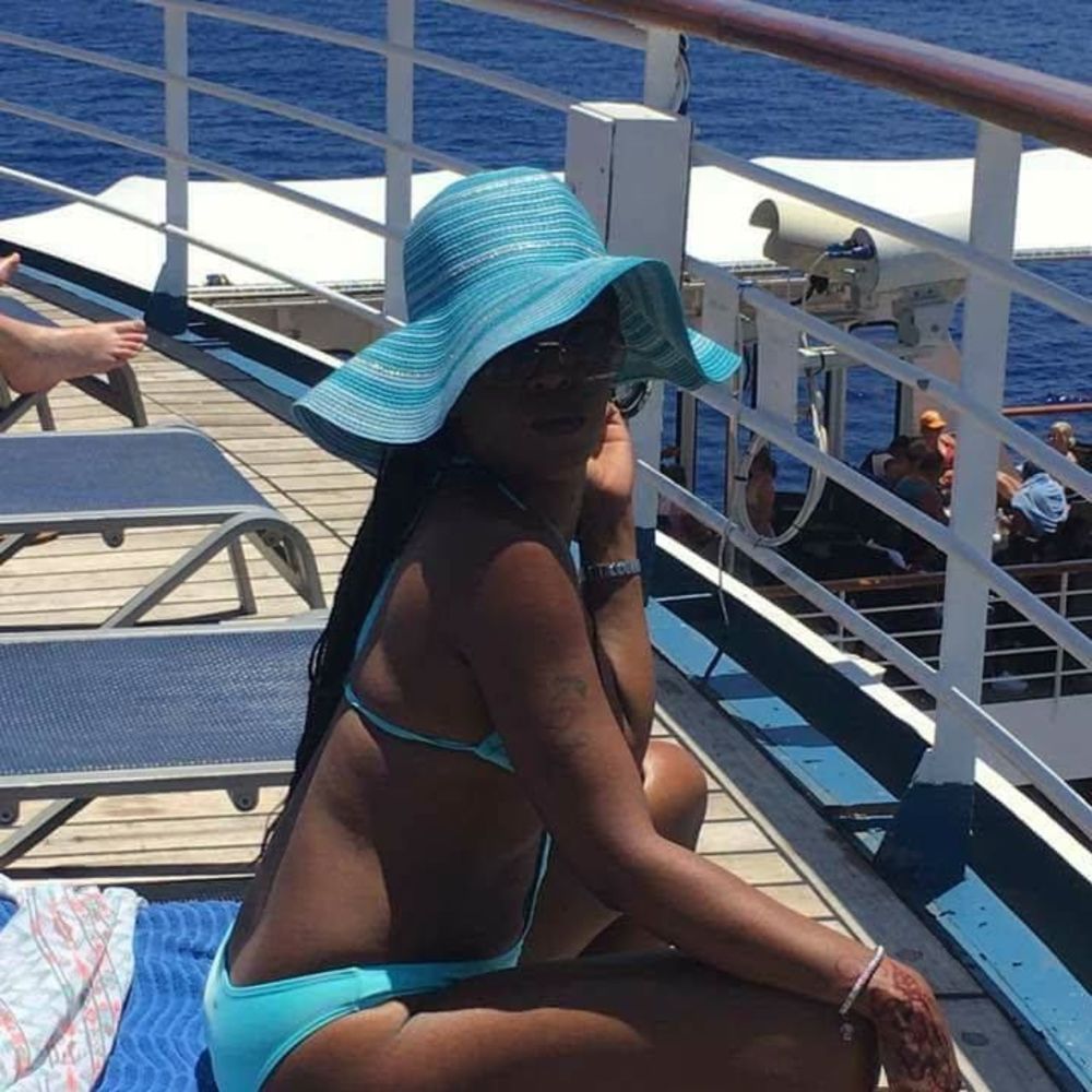 Meet your Posher, Anita