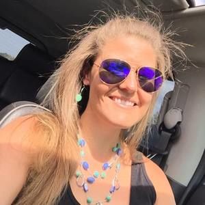 Meet your Posher, Kellie