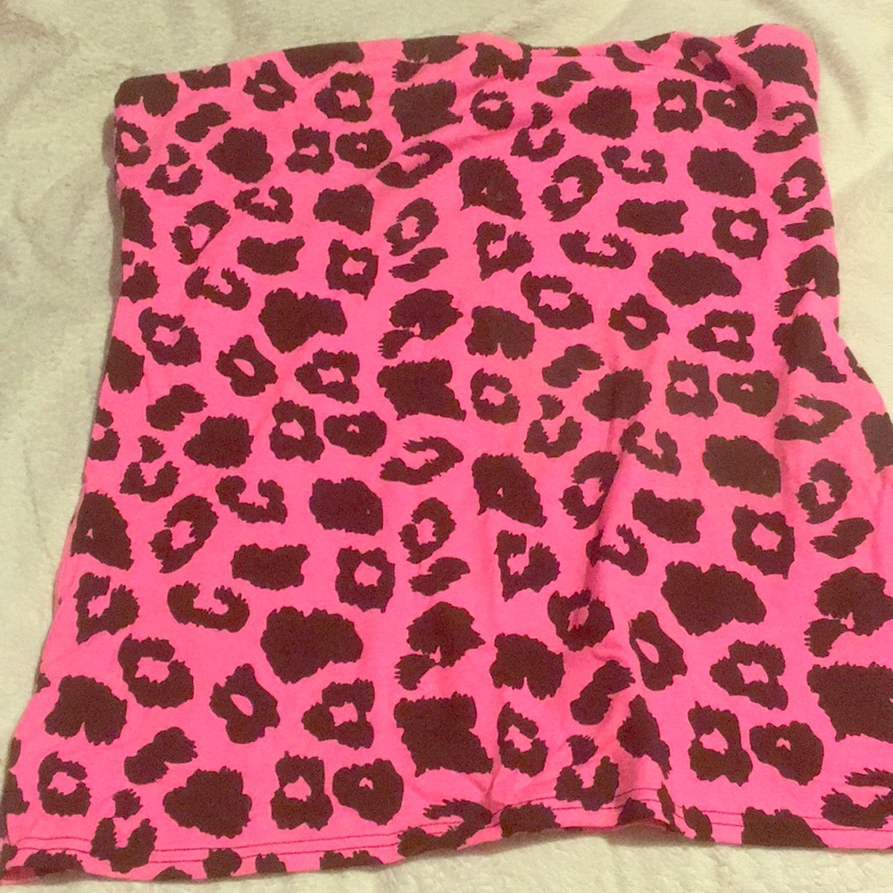 ❤️ Hot pink mid skirt! Size XL
