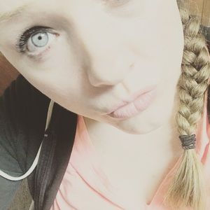 Meet your Posher, Kia