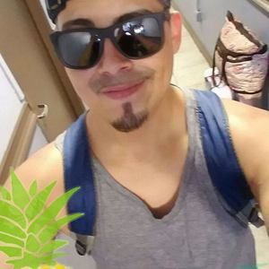 Meet your Posher, Eric