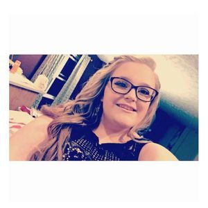 Meet your Posher, Lizzie