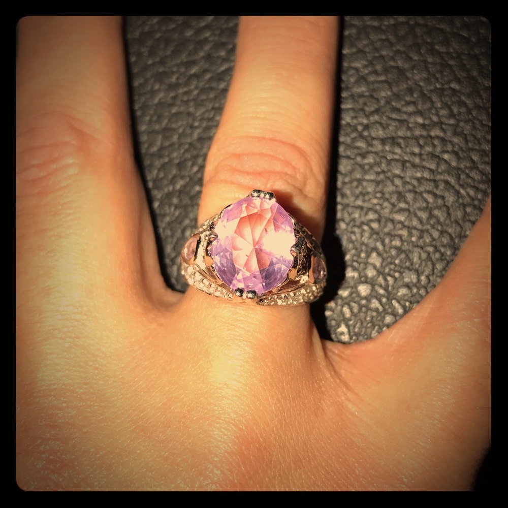 Gorgeous fairytale ring
