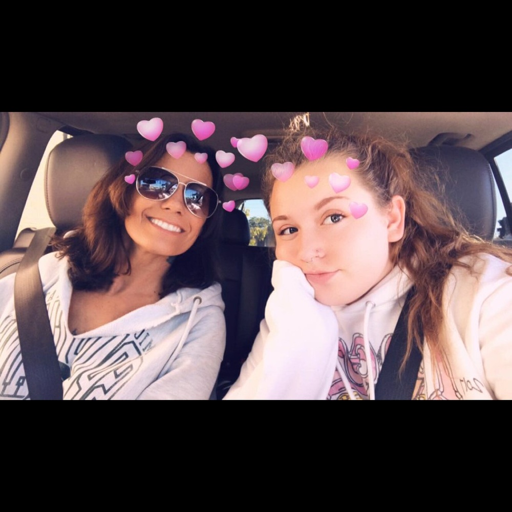 Meet your Posher, Nicole