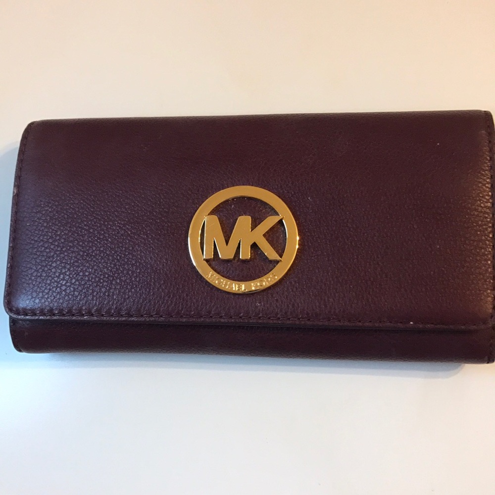 Michael Kors Plum Fulton Flap Leather Wallet