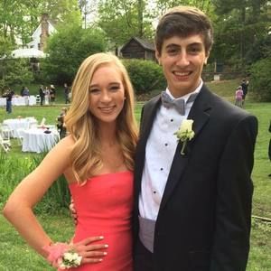 Meet your Posher, Carson