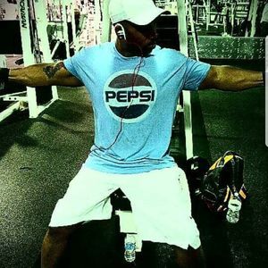 Meet your Posher, Kenneth