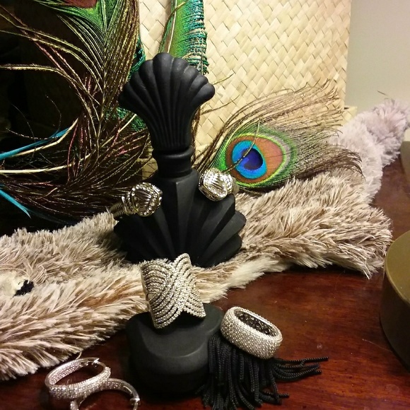 🎁 ABSOLUTELY STUNNING ''X'' RING AAAA CZ's 🎁SZ 8 - Picture 2 of 4