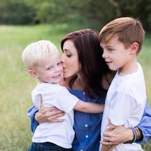 Meet your Posher, Cortney