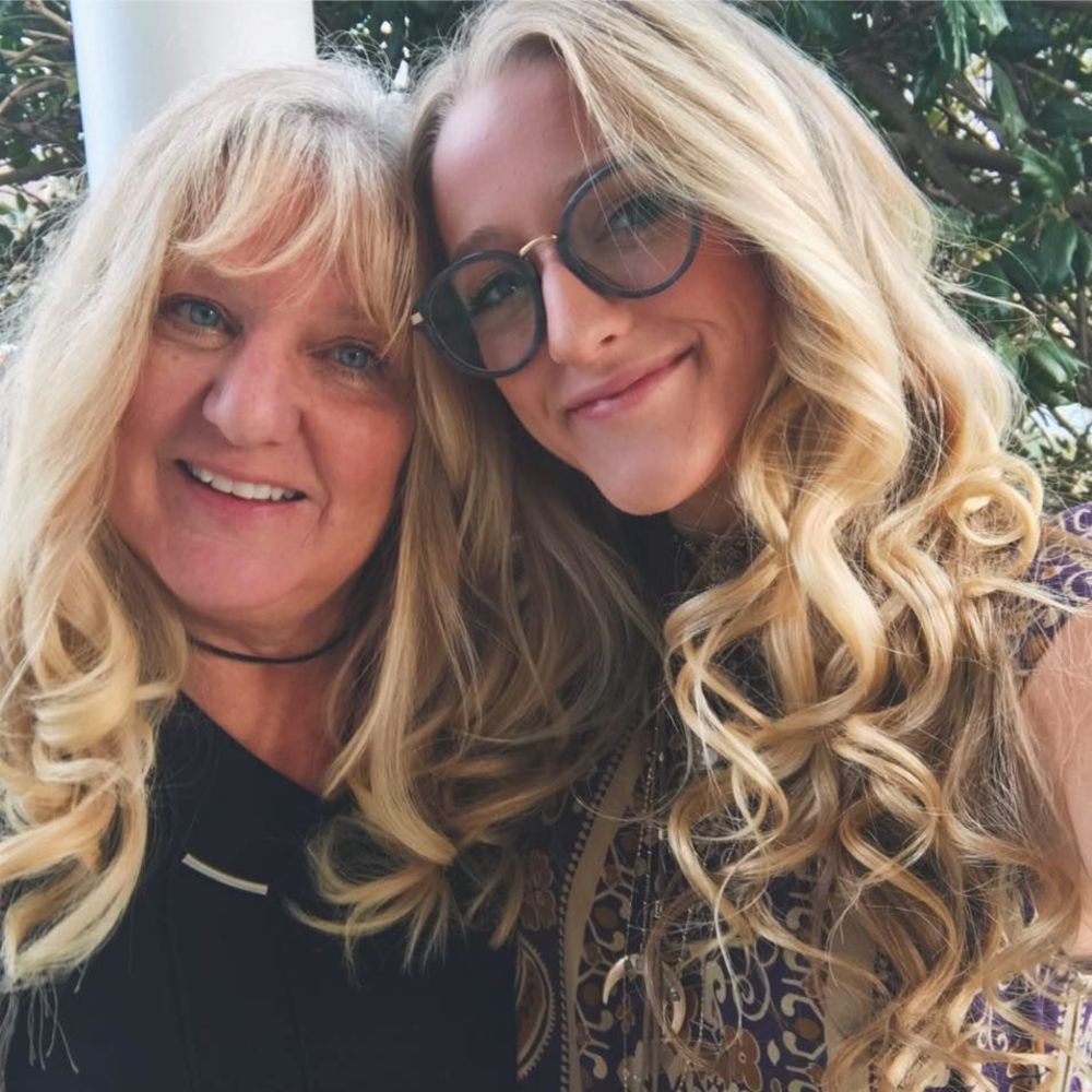 Meet your Posher, Debby