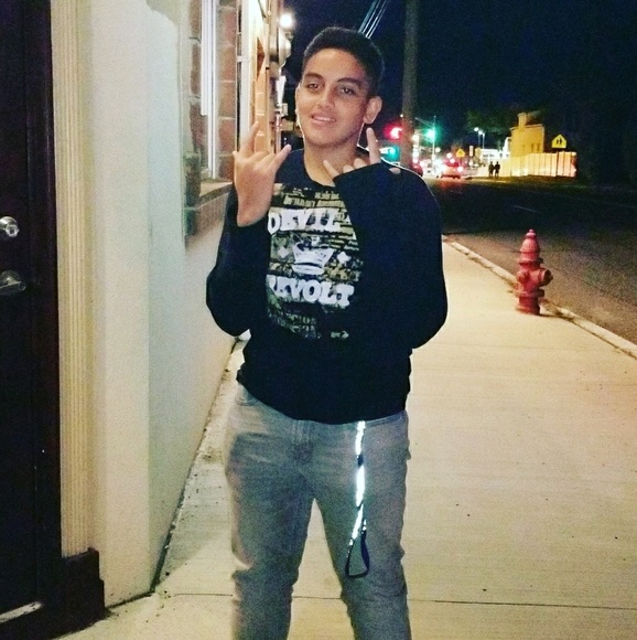 Meet your Posher, Amr - Picture 1 of 1